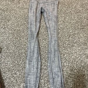 lululemon athletica Gray Patterned Leggings size 4